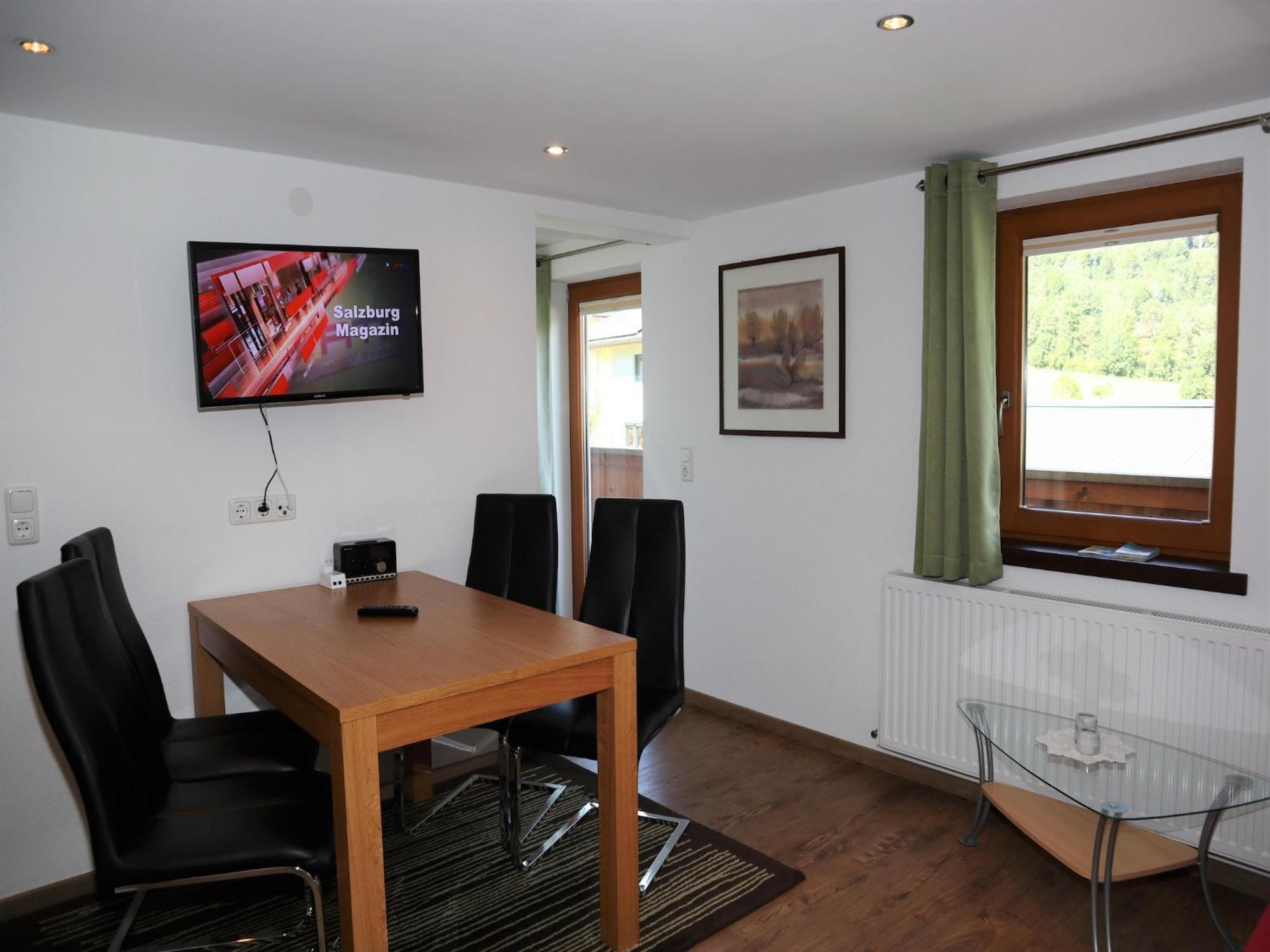Apartamento Flat In Krimml With A Balcony Exterior foto