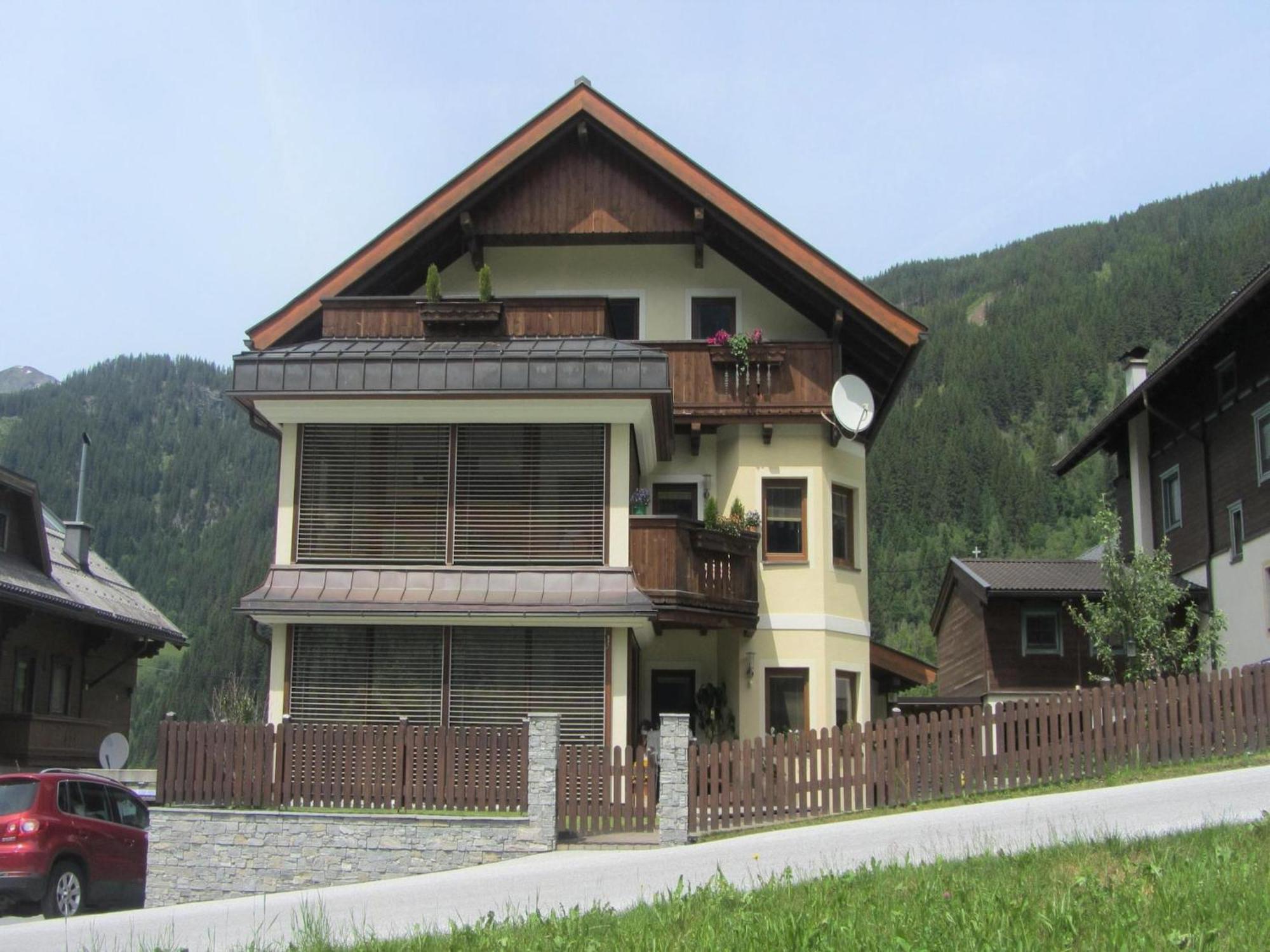 Apartamento Flat In Krimml With A Balcony Exterior foto